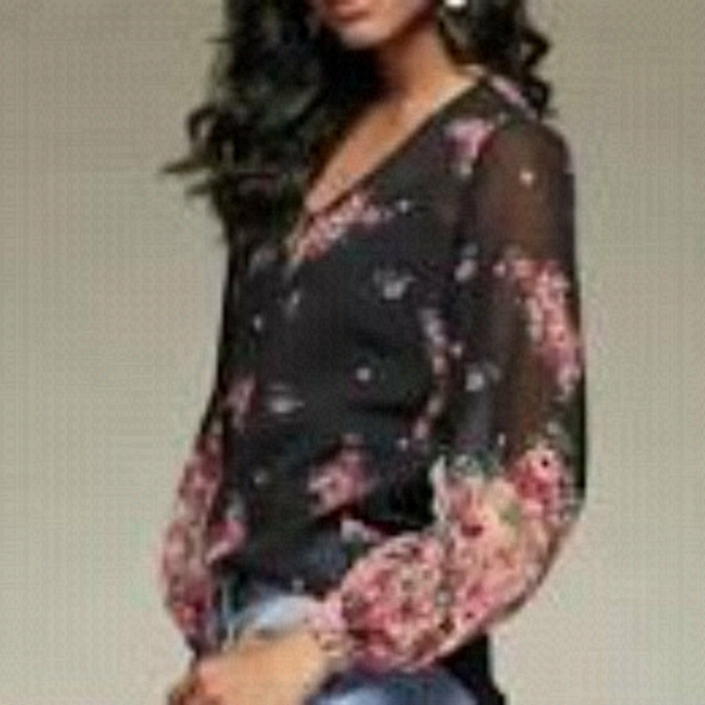 cabi Blooming Blouse Style 3594 Black Floral Size XS